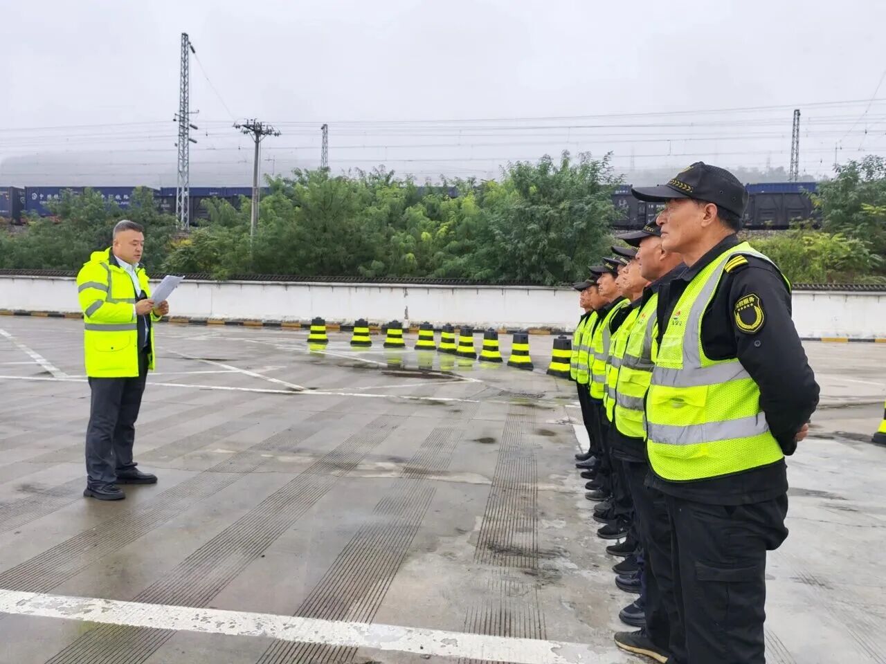 开展危化品车辆管理专项